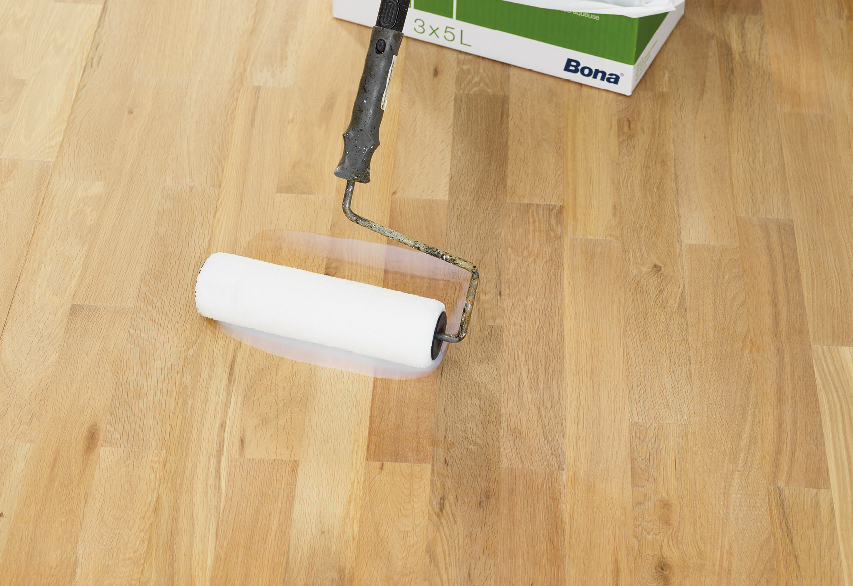 Bona Extender Additive+ Application with Roller